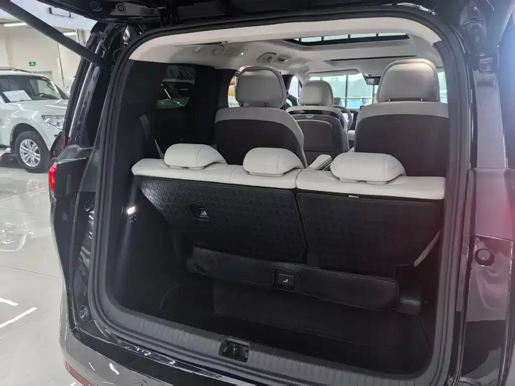 BYD Xia — миниатюра 11