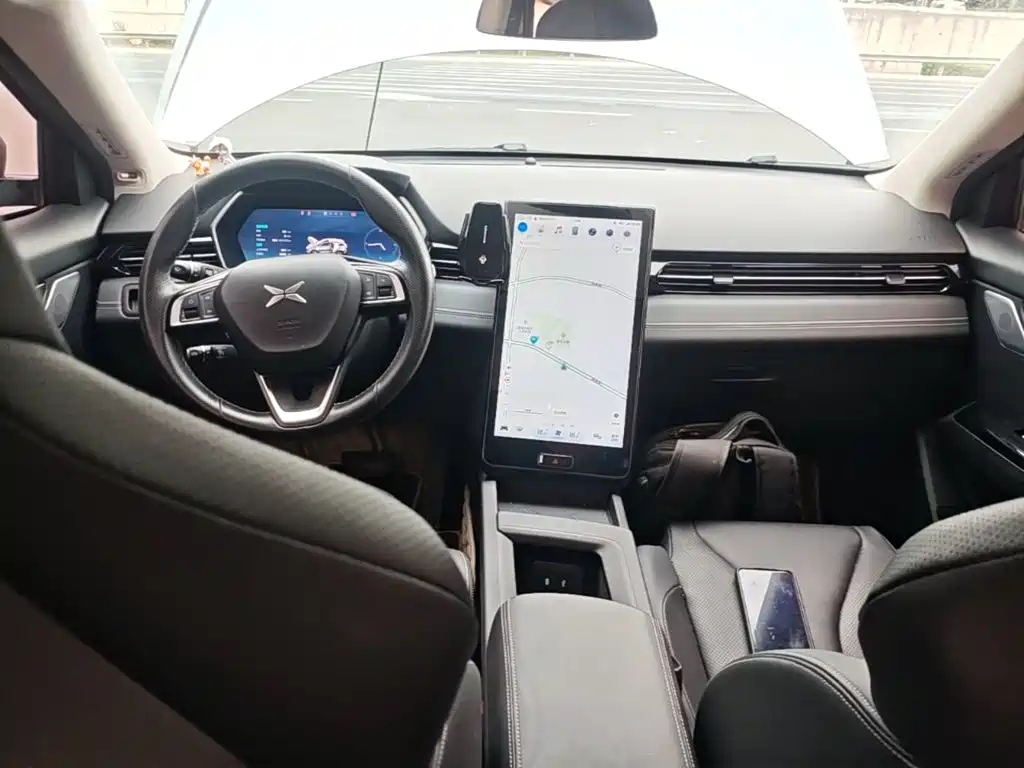 XPeng G3 — миниатюра 10