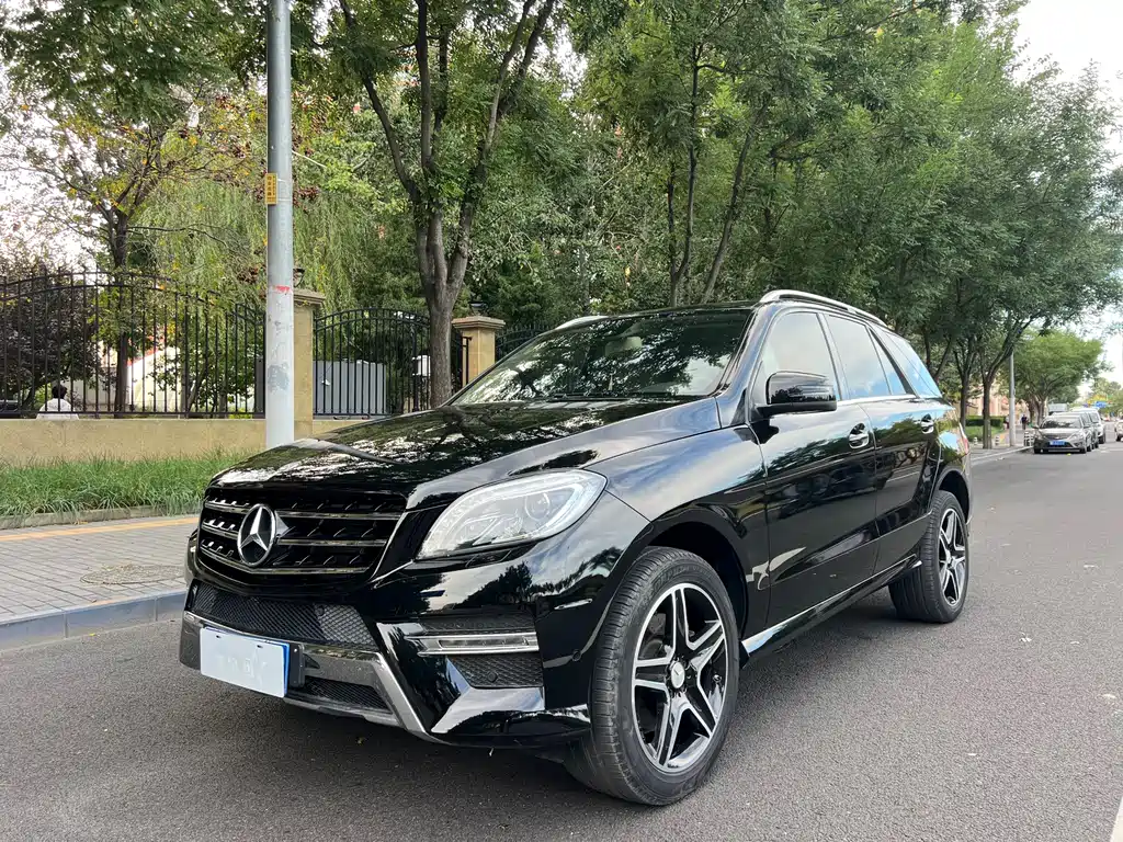 Mercedes-Benz M-Class