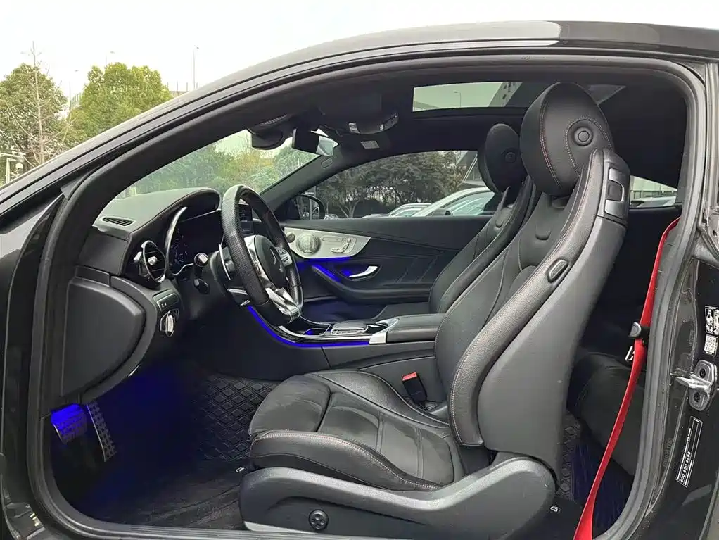 MERCEDES-BENZ C CLASS AMG