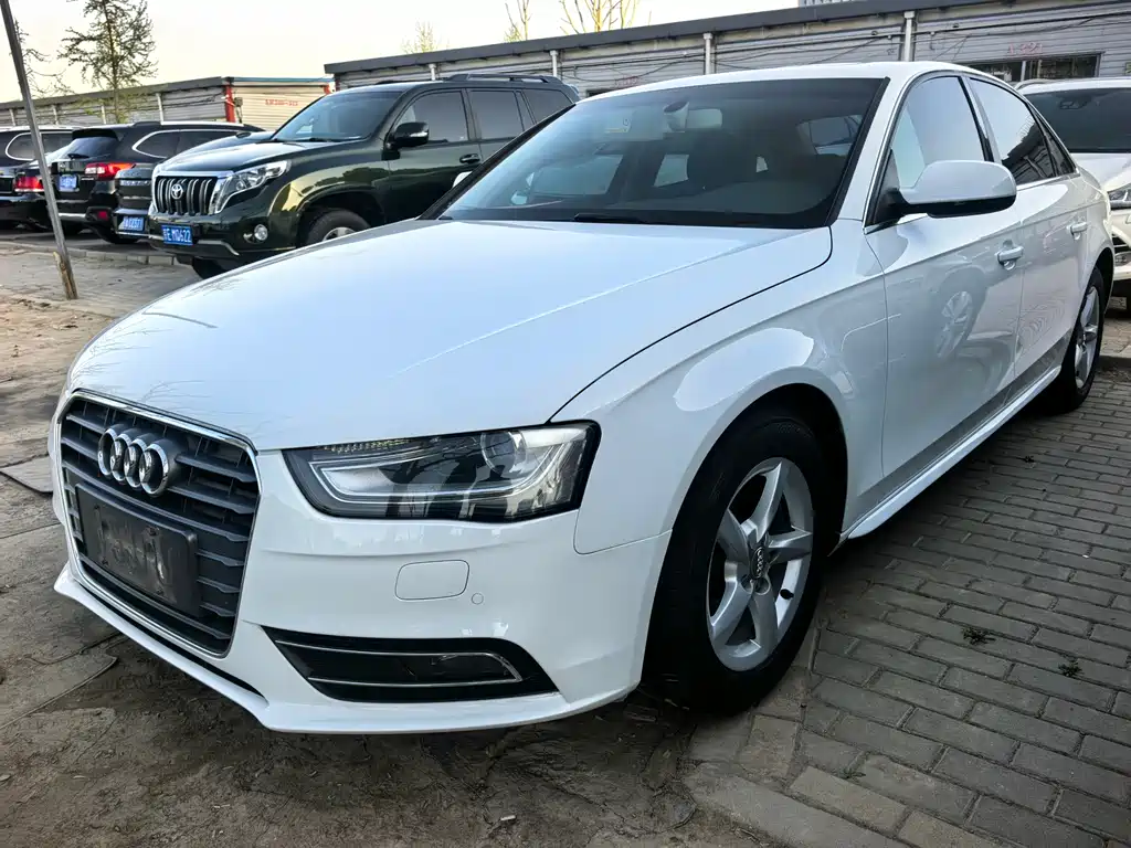 Audi A4L 2014