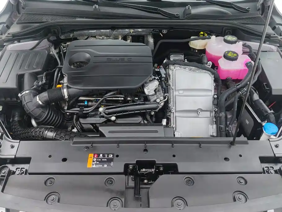Roewe M7 DMH — миниатюра 10