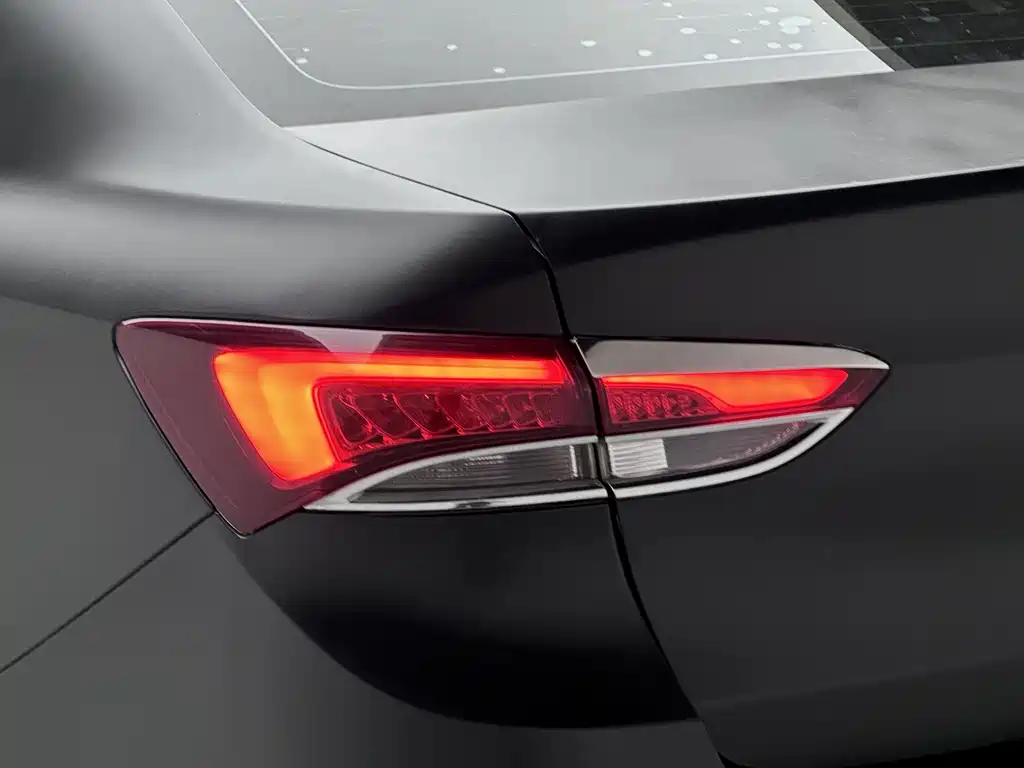 Buick Excelle — миниатюра 16