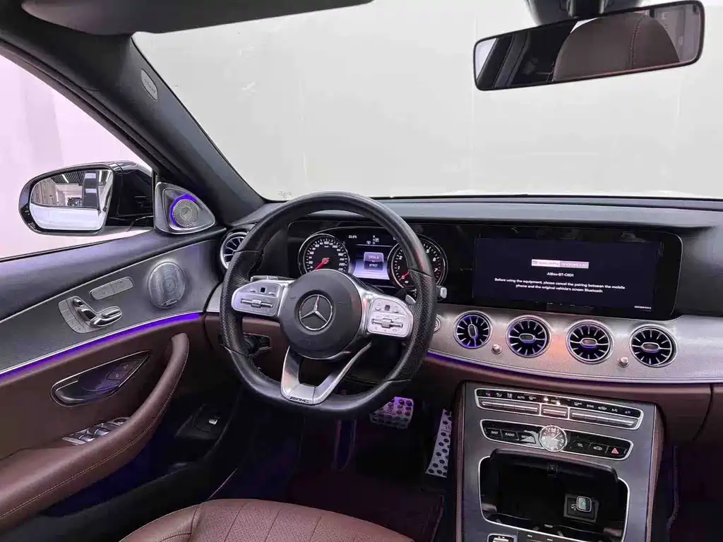 Mercedes-Benz E-Class (Import) — миниатюра 17