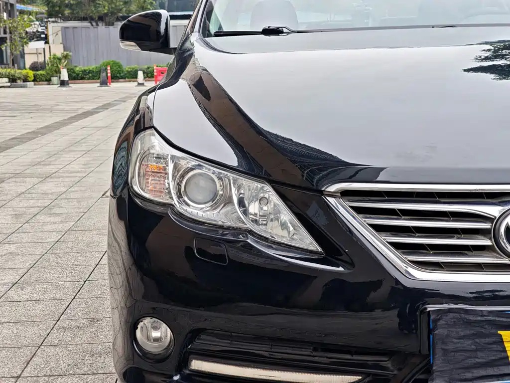 Toyota Reiz 2.5S Elite Sharp Edition, фото 4