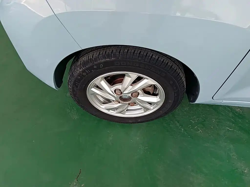 Wuling MINIEV — миниатюра 23