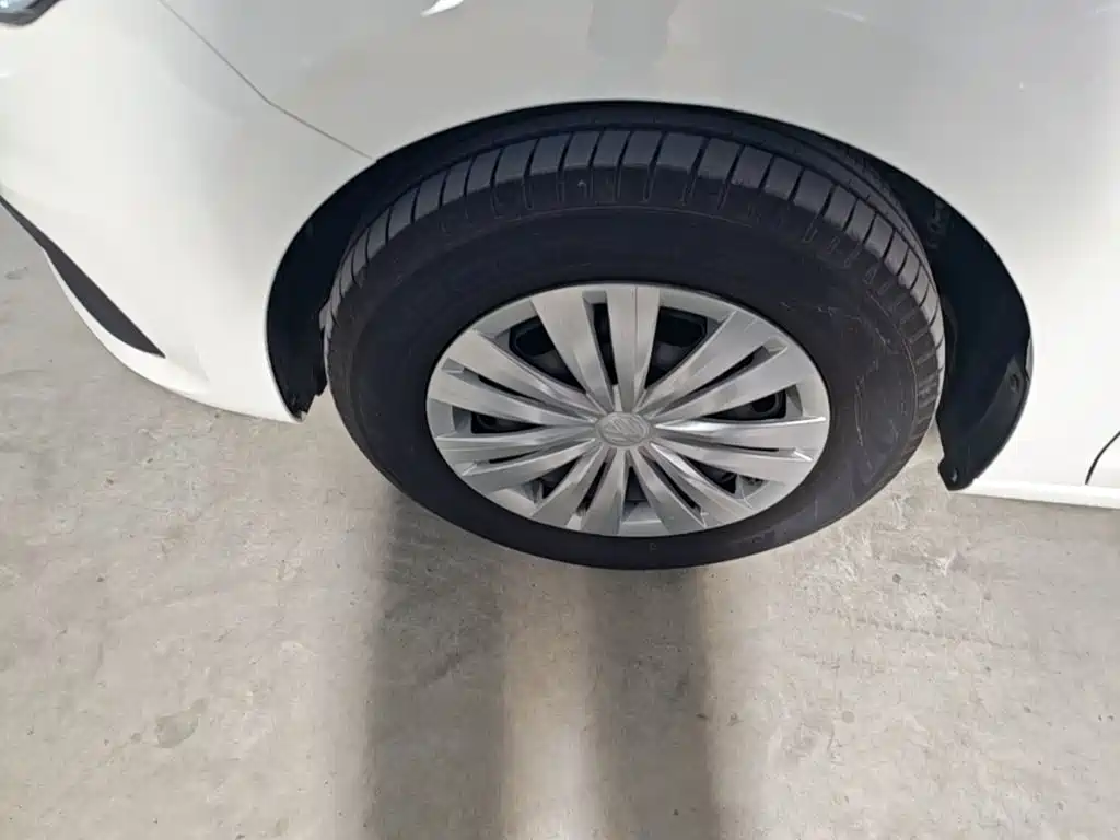 Volkswagen Santana — миниатюра 23
