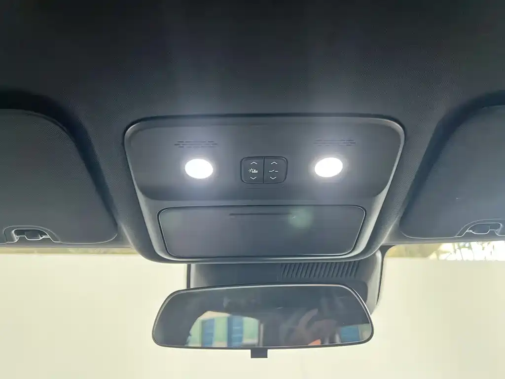 Wuling Xingguang S — миниатюра 9