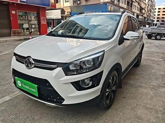 2016 BAIC Senova X25