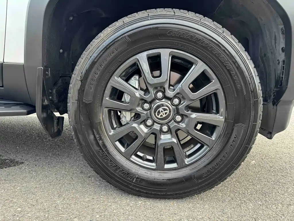 Toyota Prado 2.4T Cross BX Edition 5 seats, фото 5