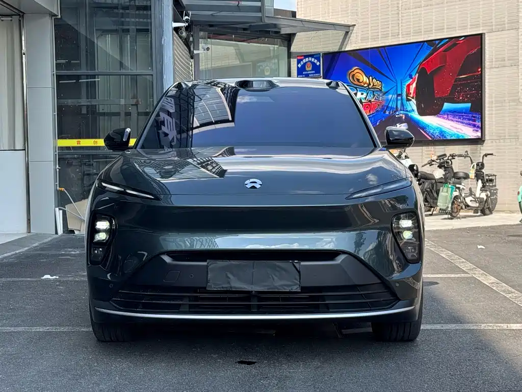 NIO ES8 — миниатюра 3