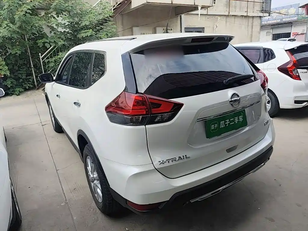 Nissan X-Trail — миниатюра 5