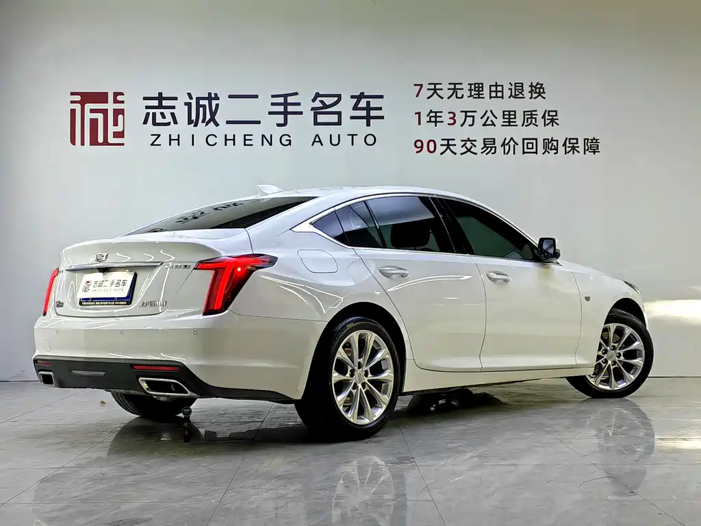 CADILLAC CT5