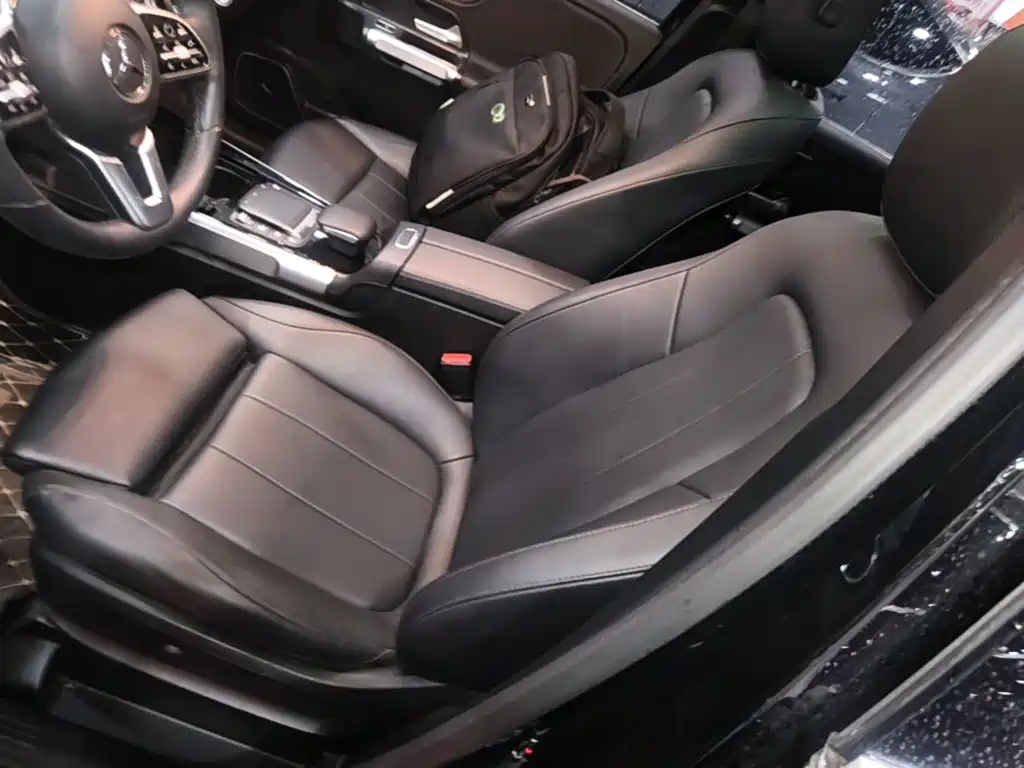 Mercedes-Benz GLB — миниатюра 15