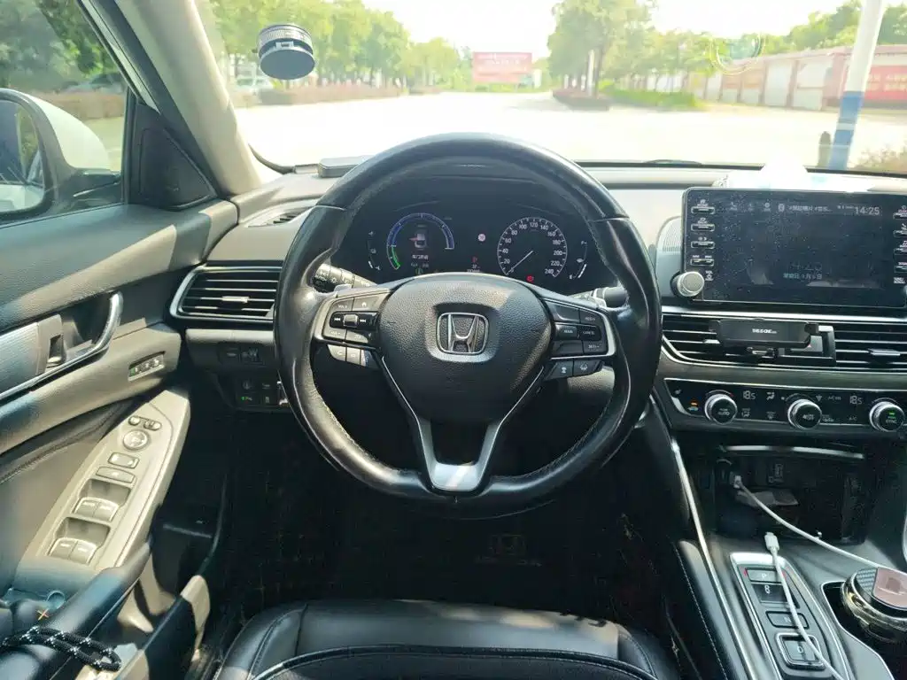 Honda Accord — миниатюра 3