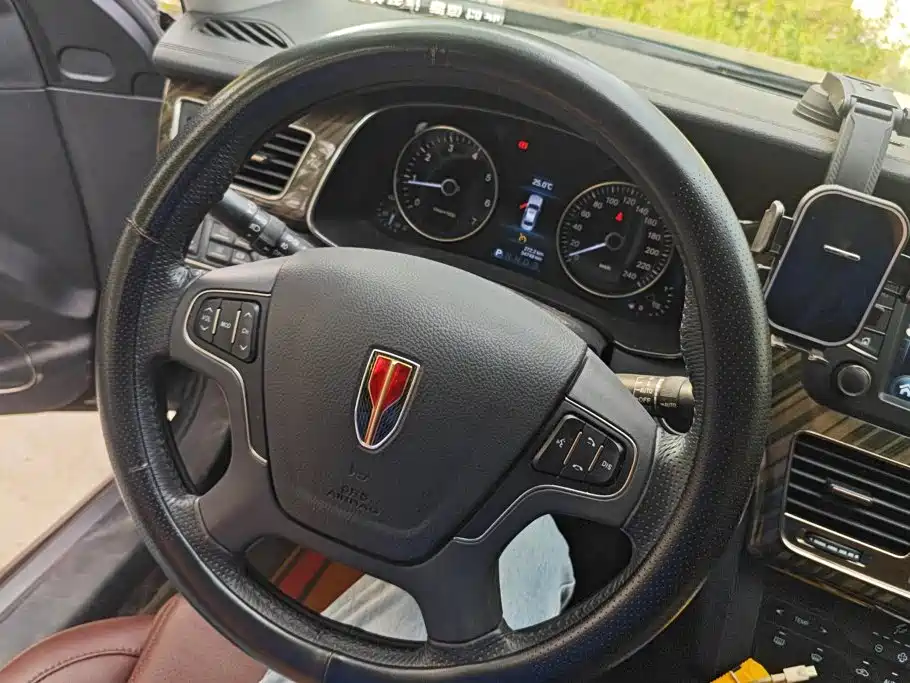 Hongqi Hongqi H7 — миниатюра 15