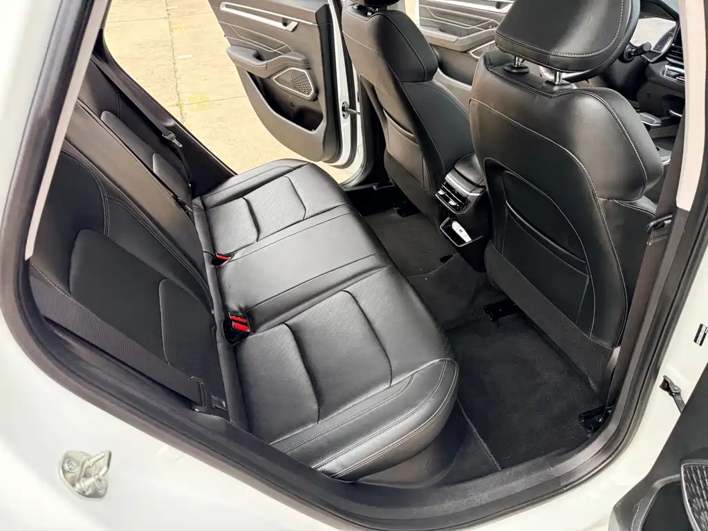 Geely Emgrand — фотографии объявления, Фото 14