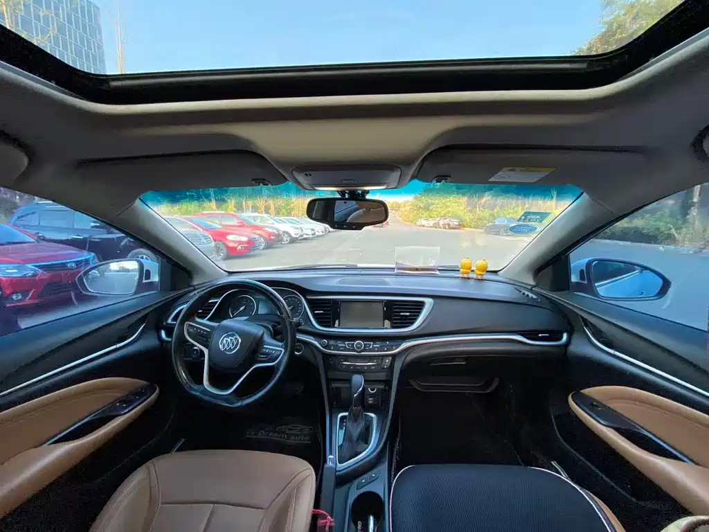 Buick Excelle — миниатюра 4