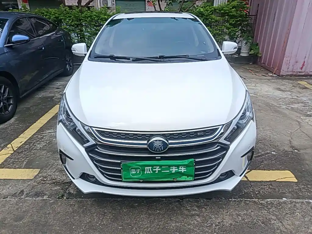 BYD Qin NEV — миниатюра 3