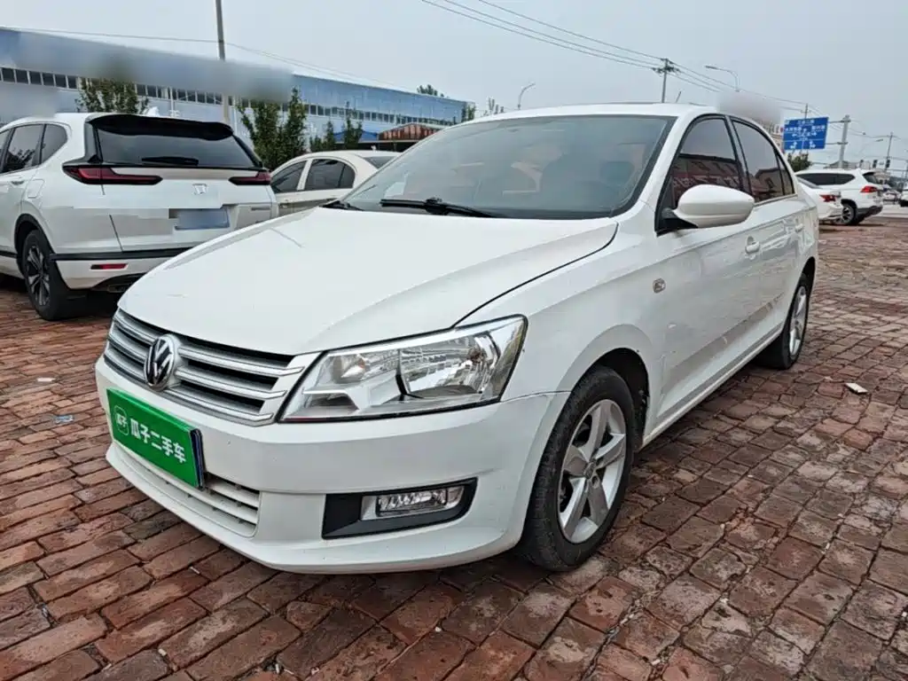 Volkswagen Santana — миниатюра 2