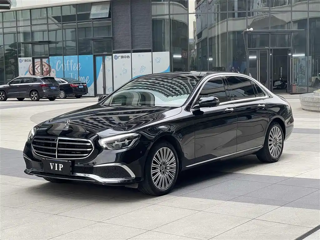 Mercedes-Benz E-Class 2023