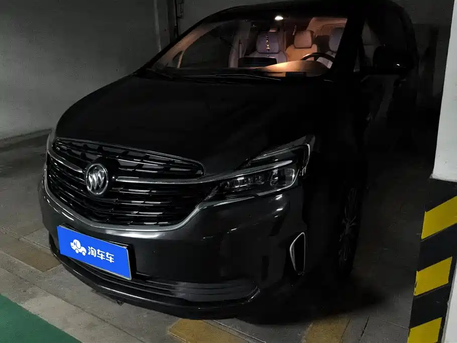 Buick GL8 2021