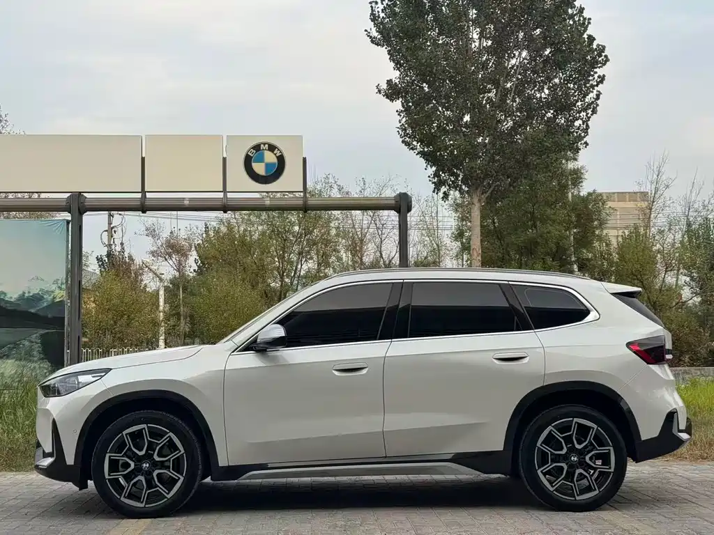 BMW X1 — миниатюра 3
