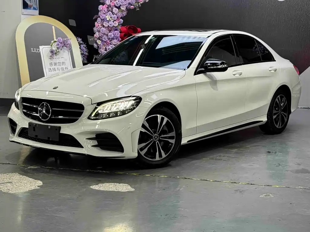 Mercedes-Benz C-Class 2019