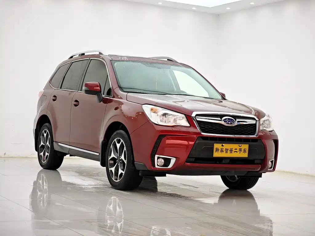 Subaru Forester 2.5i Auto Premium Edition, фото 3