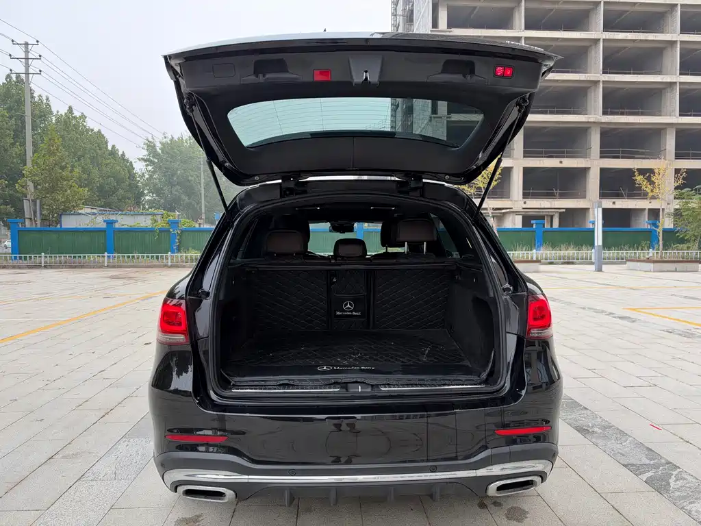 Mercedes-Benz GLC — миниатюра 16