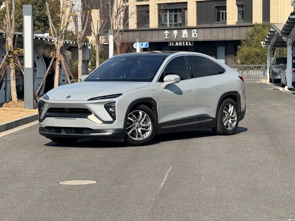NIO NIO EC6