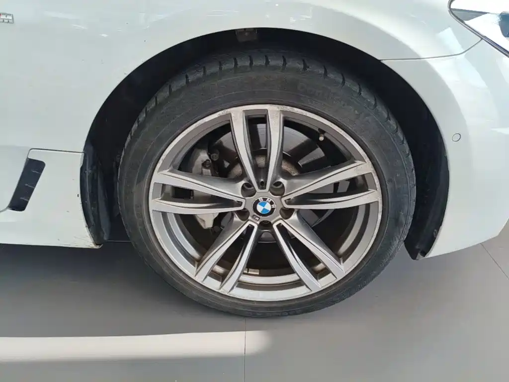 BMW 6 Series GT — миниатюра 12