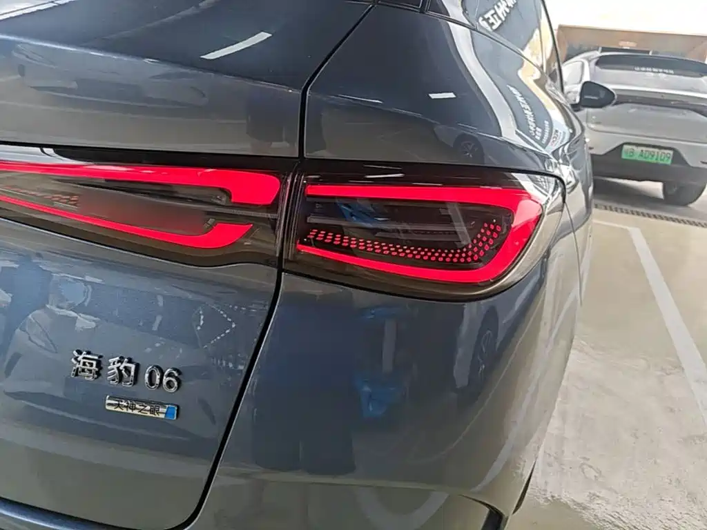 BYD Seals 06 DM-i версия для путешествий — миниатюра 8