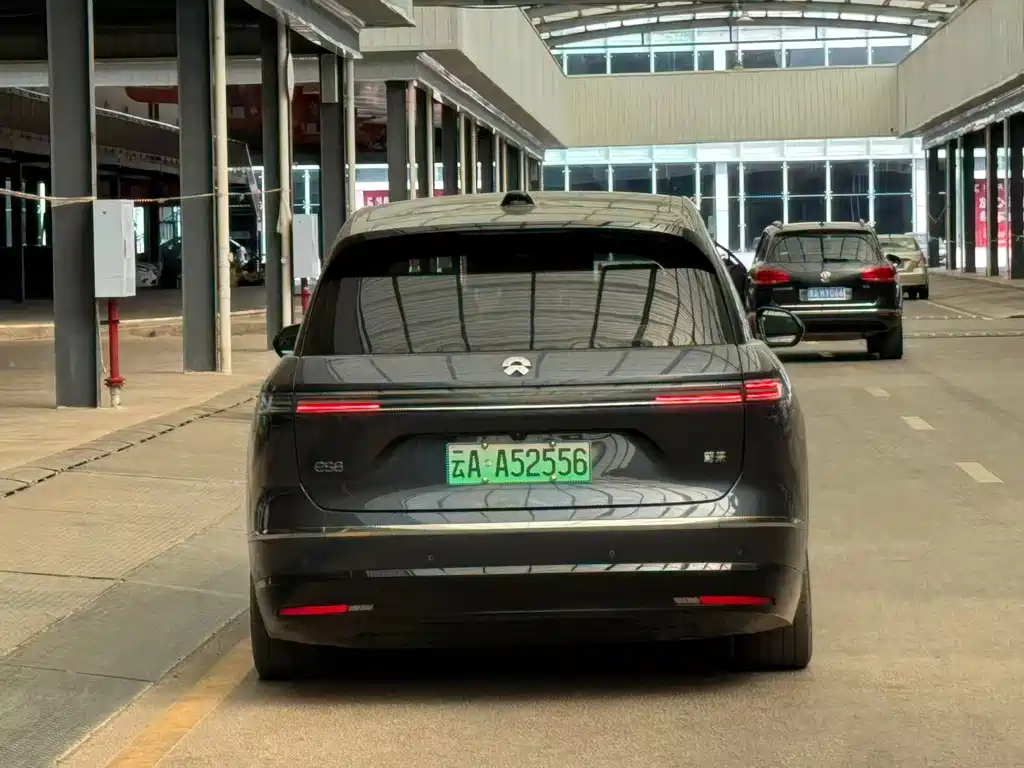 NIO ES8 — миниатюра 16