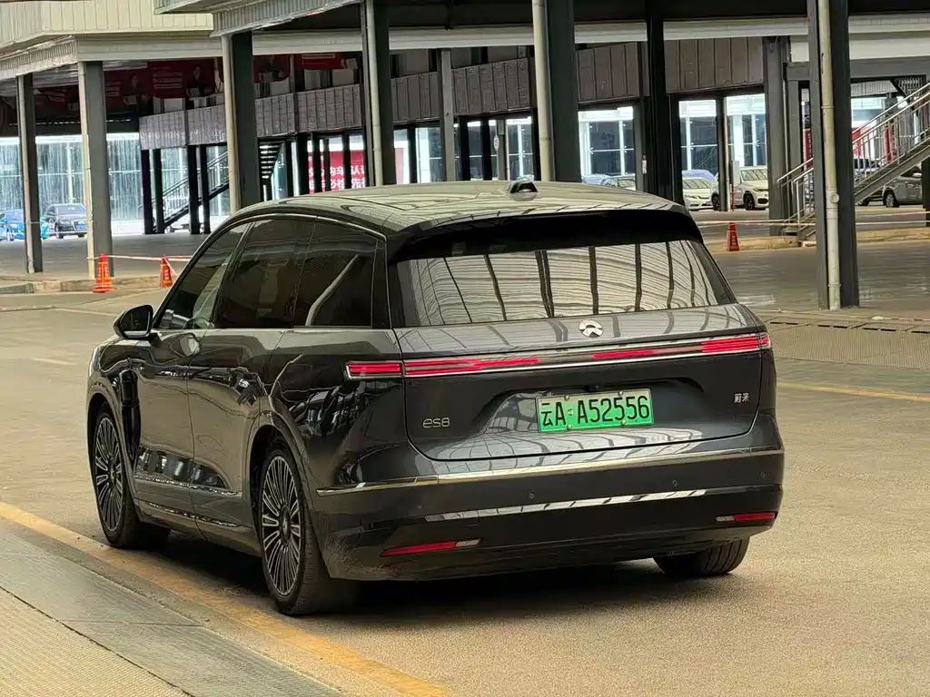 NIO ES8 — миниатюра 17