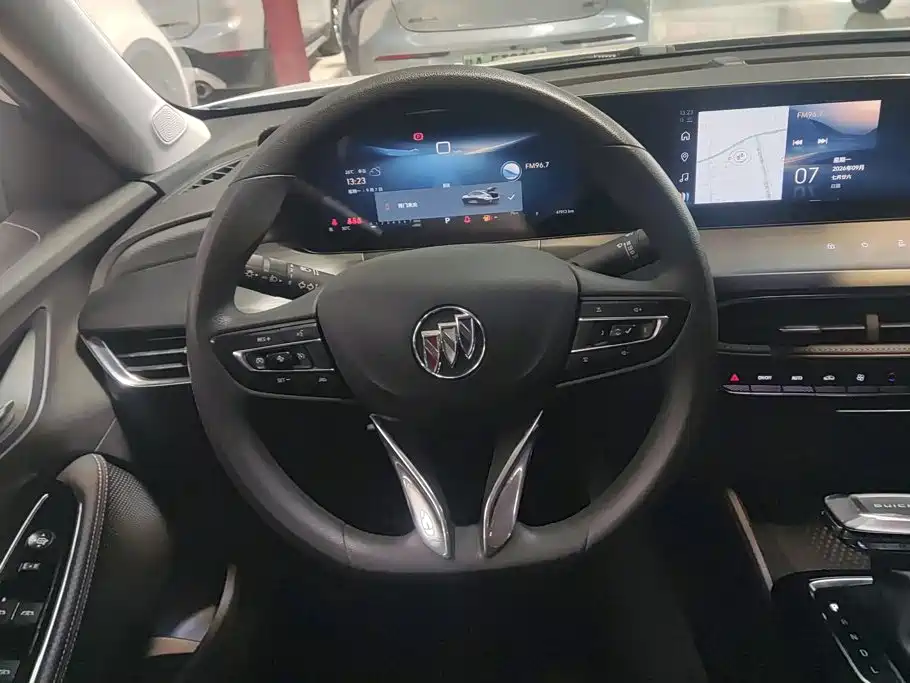 Buick Verano — миниатюра 15