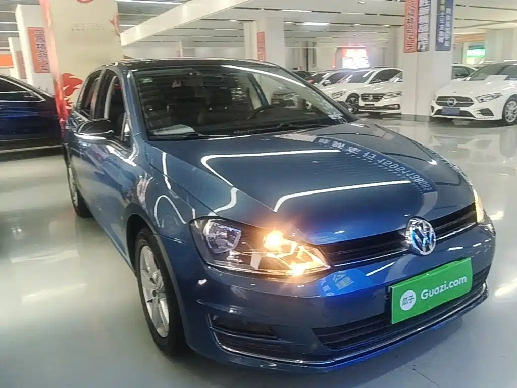 Volkswagen Golf — миниатюра 4