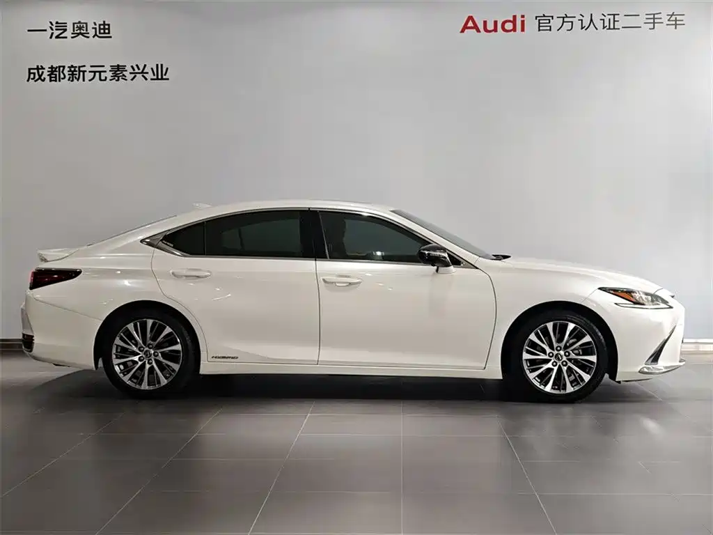 Lexus ES — миниатюра 3