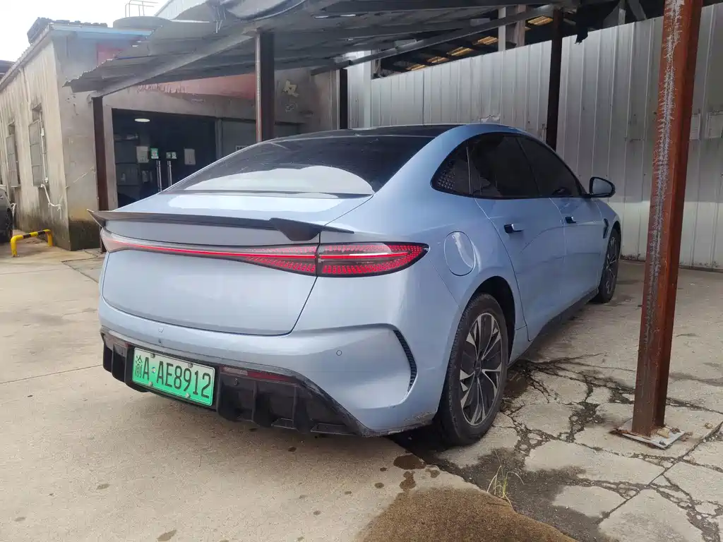 BYD Seal — миниатюра 10