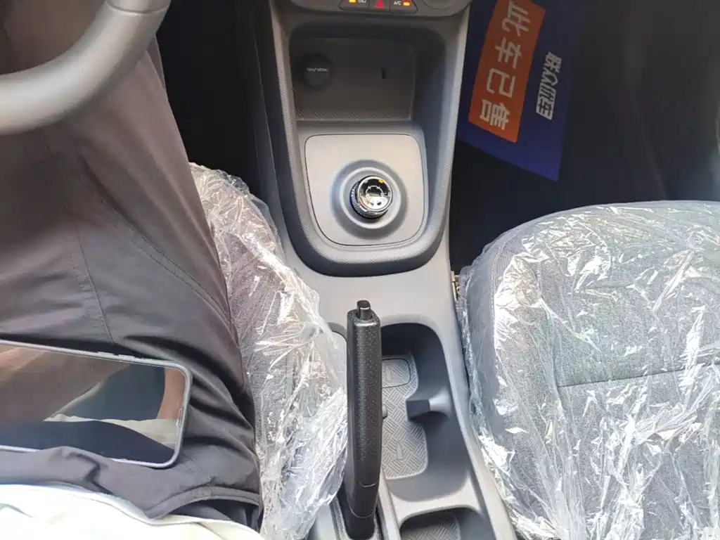 Wuling Hongguang EV — миниатюра 14