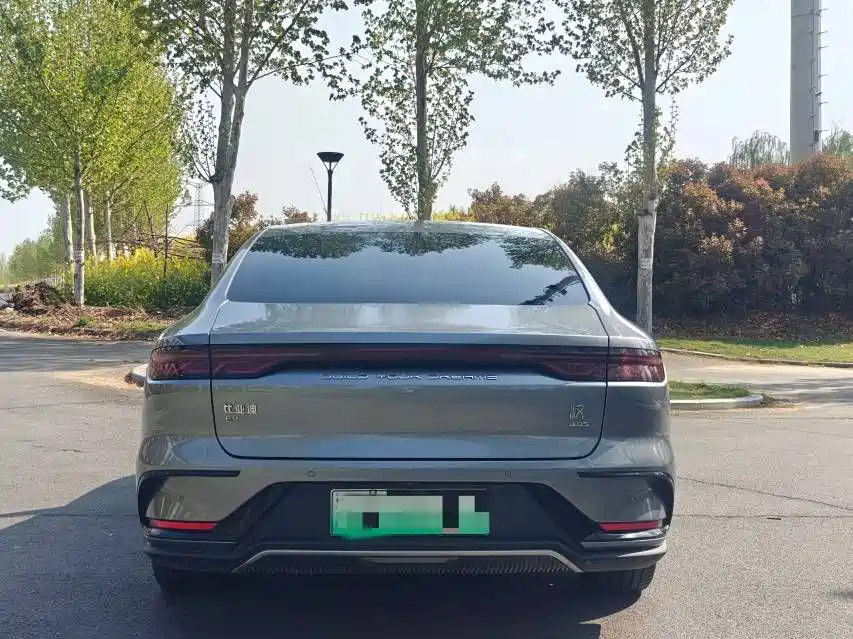 BYD Han 2022 EV 610KM Premium