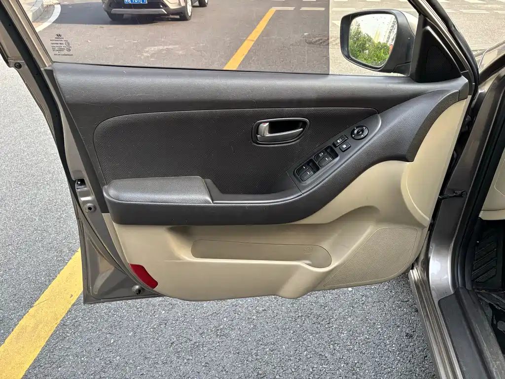 Hyundai Elantra 2011 1.6L AT Comfort