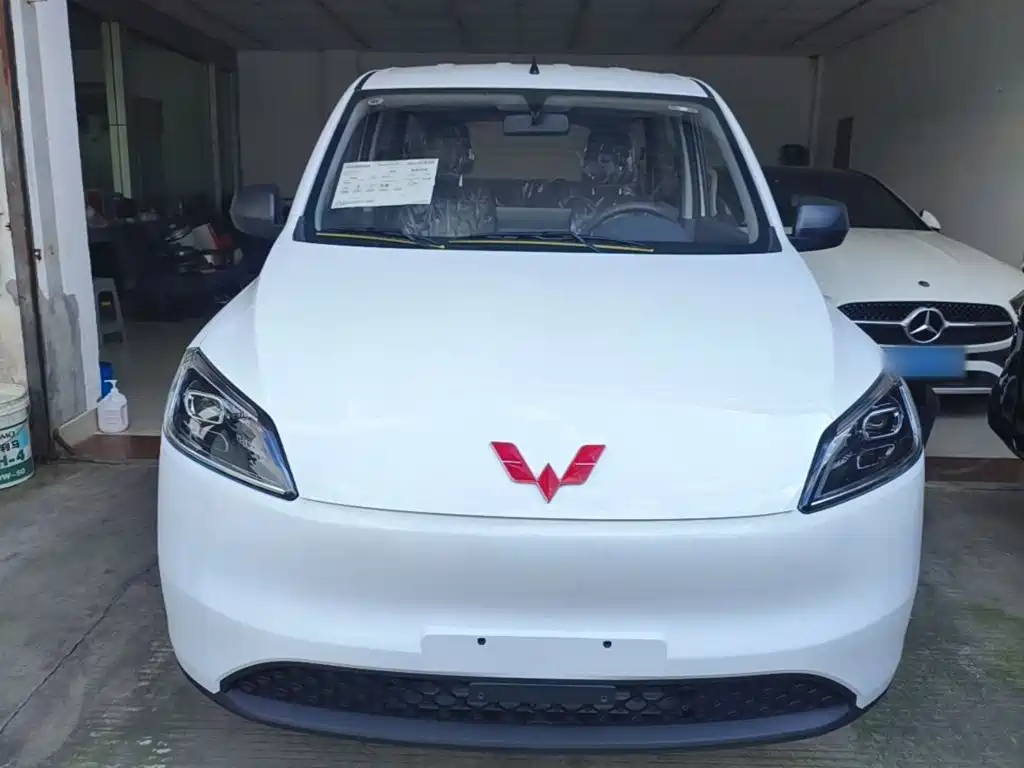 Wuling Hongguang EV — миниатюра 3