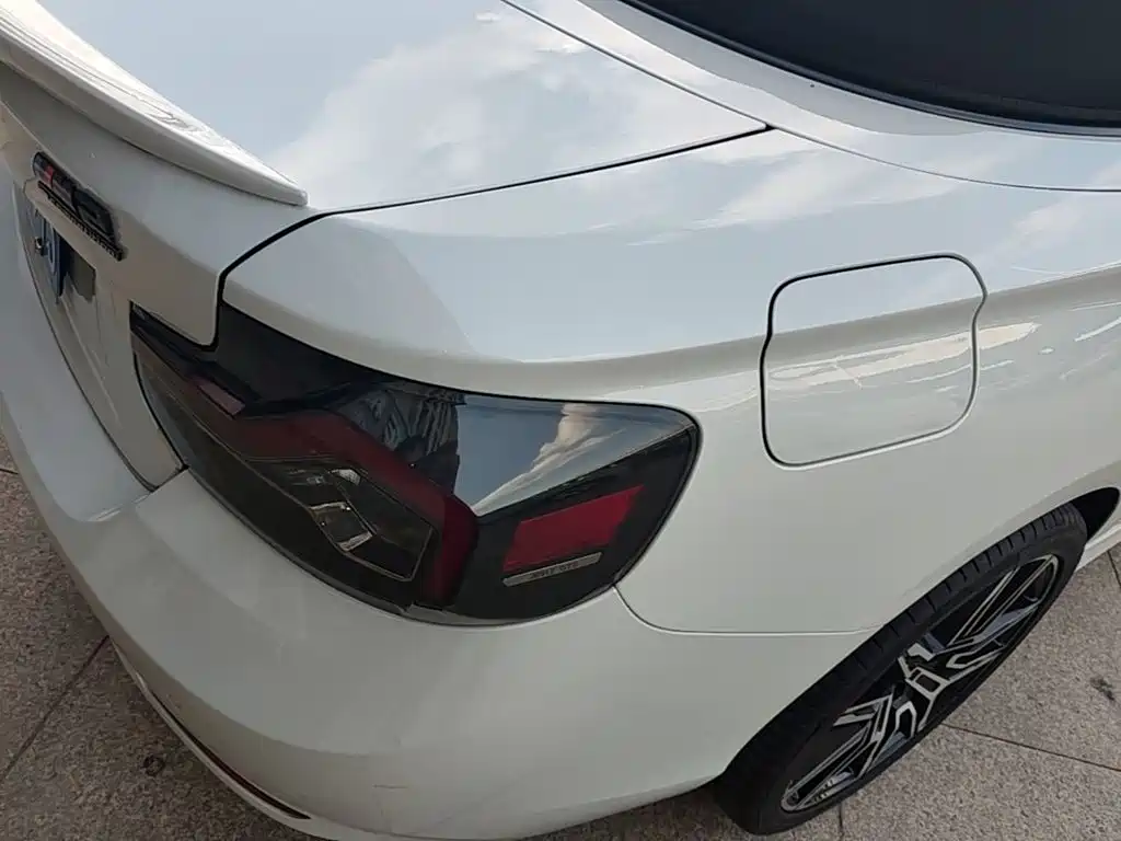 BMW 2 Series (Import) — миниатюра 8