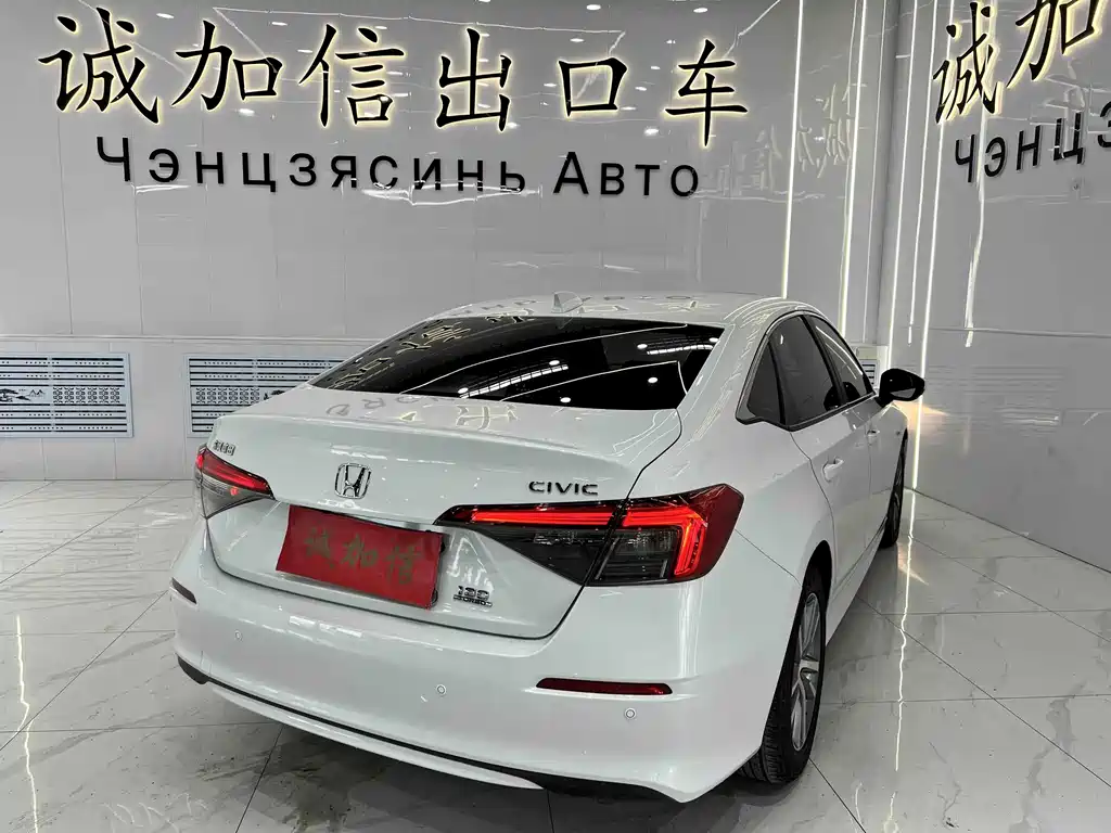 Honda Civic — миниатюра 4