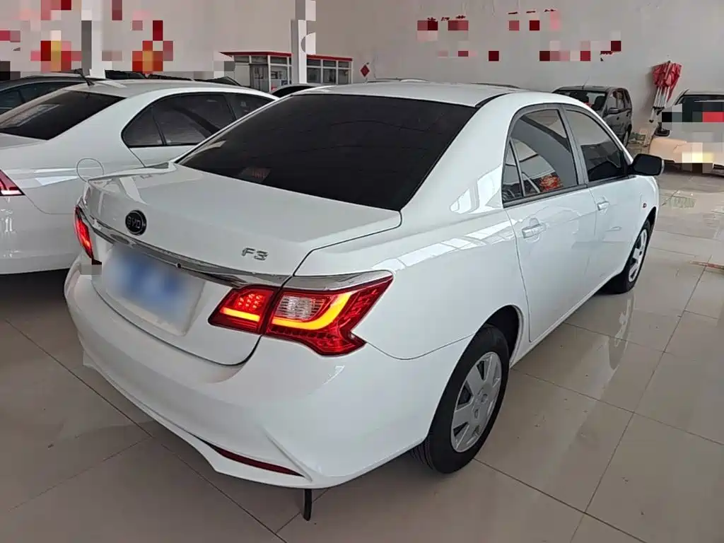 BYD F3 — миниатюра 7
