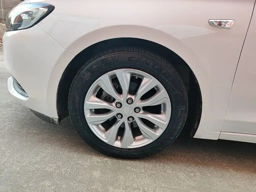 Buick Excelle — миниатюра 23