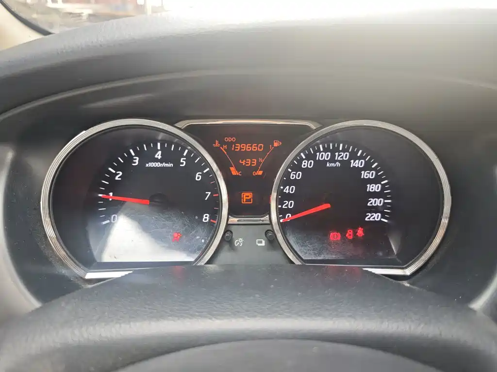 Nissan Livina — миниатюра 12