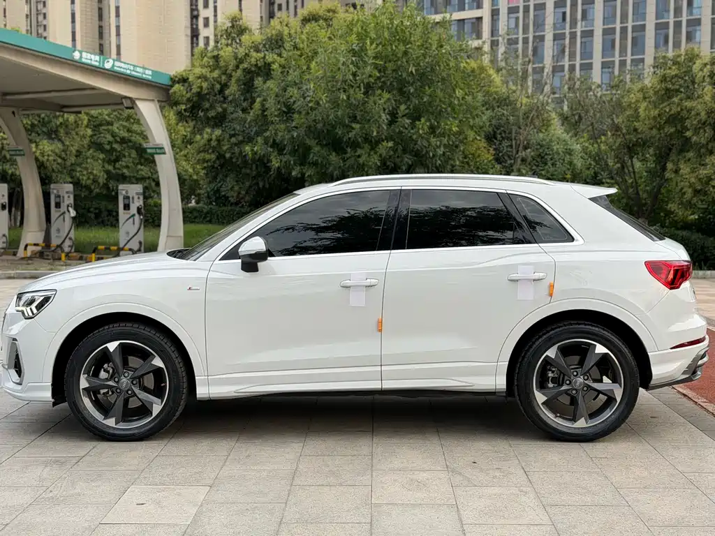 Audi Q3 — миниатюра 3