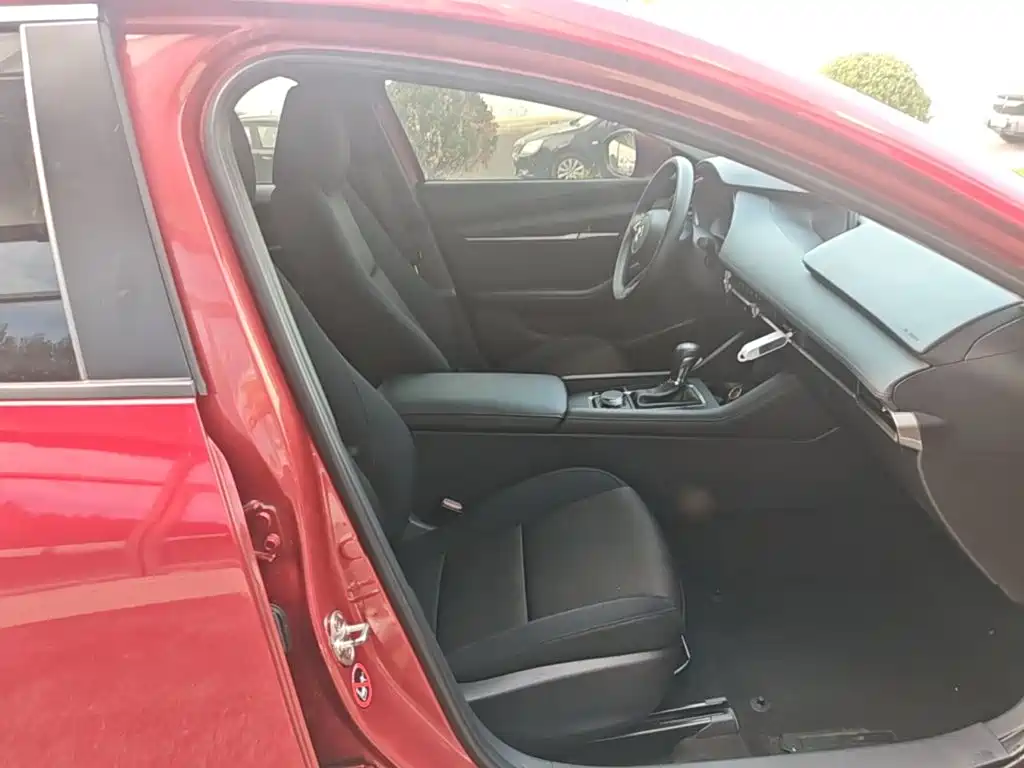 Mazda 3 Axela — миниатюра 25